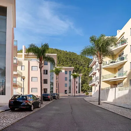 Conchas - Enjoy The Seaview Pool With The Only Steps Away *