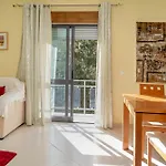 Conchas - Enjoy The Seaview Pool With The Only Steps Away * Sesimbra