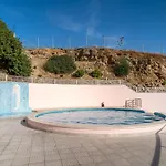 Conchas - Enjoy The Seaview Pool With The Only Steps Away