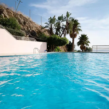 公寓 Conchas - Enjoy The Seaview Pool With The Only Steps Away *